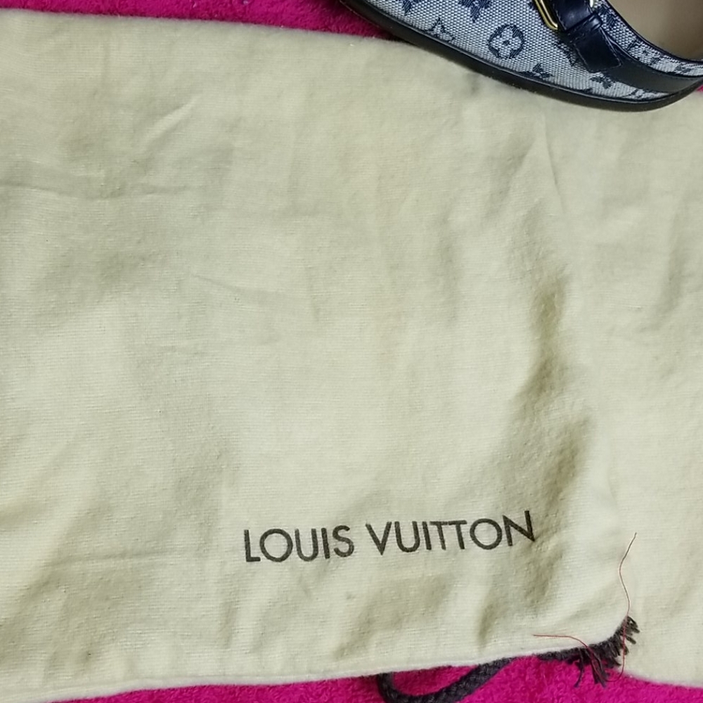 Louis Vuitton Pumps - Picture 10 of 14